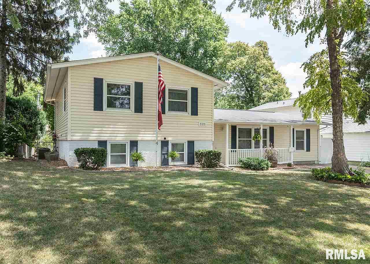 3211 Forest Rd, Davenport, IA 52807 Zillow