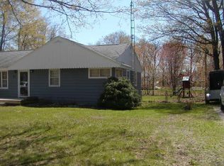 671 W Buchanan Rd, Sault Sainte Marie, MI 49783