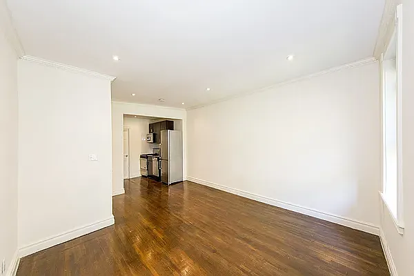 409 E 81st St #4D — Photo 1