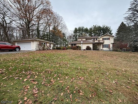 2nd image of 53 Jacobs Rd