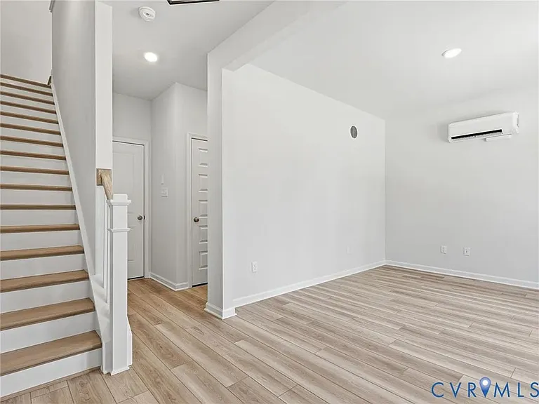 13813 Riverlight Dr — Photo 12