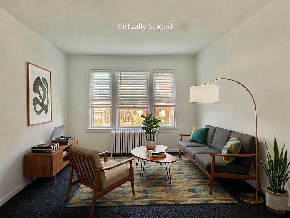 1st image of 157 Avenue C #3