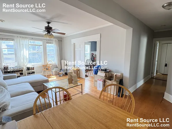 59 Sacramento St APT 9, Cambridge, MA 02138