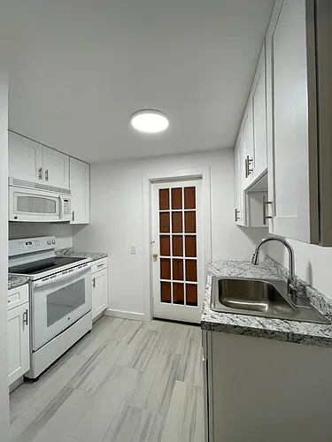 47 Maple St #1 Photo 1