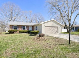 2310 Blackthorn Dr, Champaign, IL