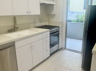 1323 14th St #C, Santa Monica, CA 90404
