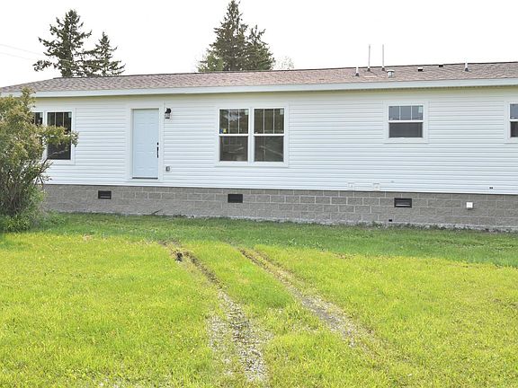 3rd image of 319 3rd Ave SW