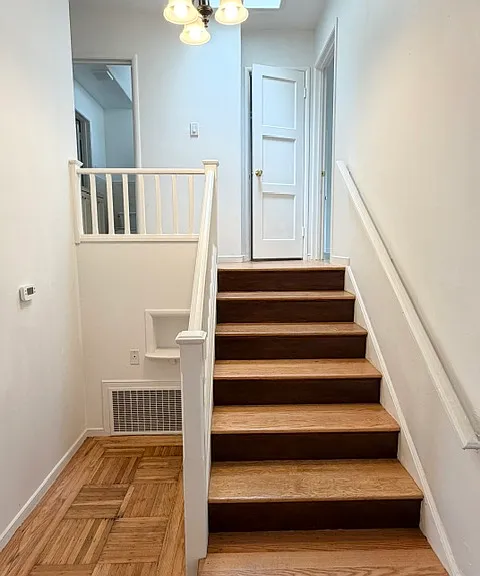 177 Wilshire Ave — Photo 6
