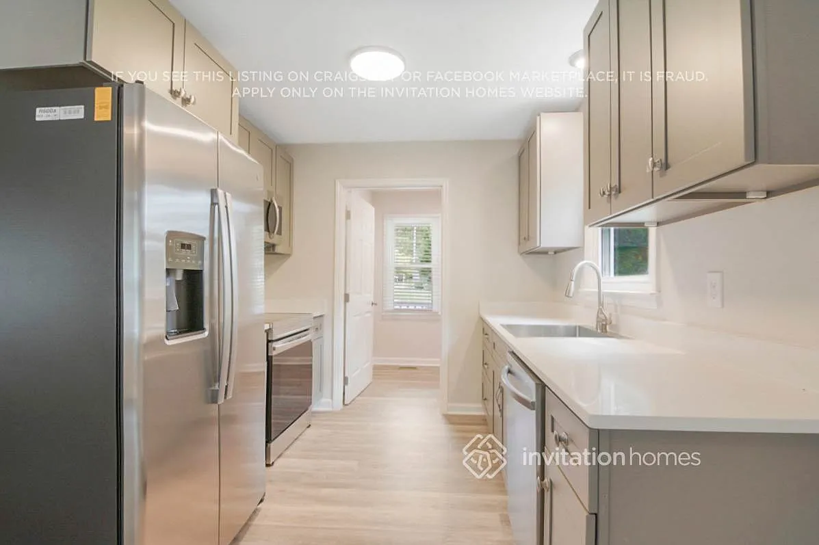 2912 Buckboard Ln Raleigh, NC 27603 — Photo 4