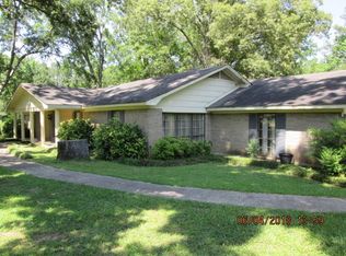 508 Debra St, Carthage, MS 39051