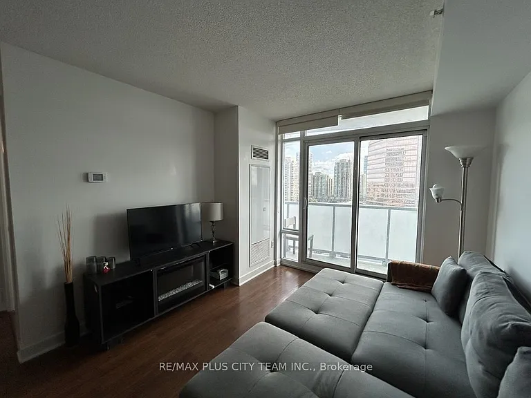 5740 Yonge St #1310 — Photo 2