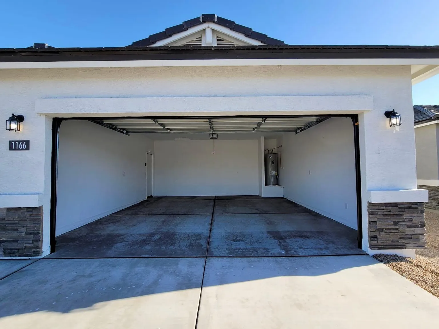 4 bed, 1639 sqft, $1,795 — Photo 4