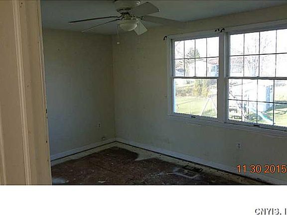 5th image of 5949 Pony Ln