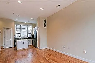 612 Garden District Dr — Photo 11