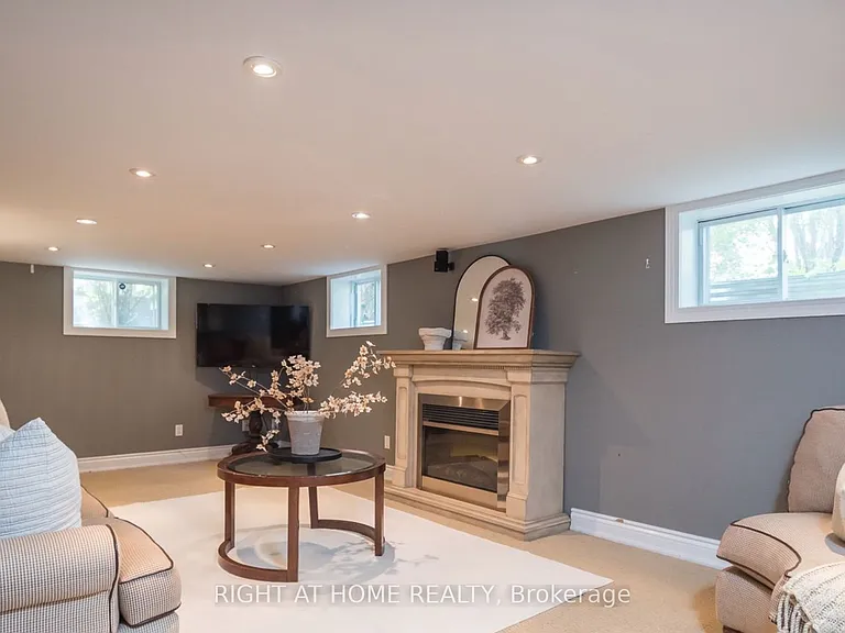 124 Lydia Ave — Photo 22