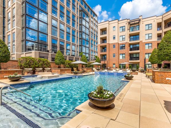 4525 Cole Ave APT 1430