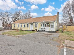 64-66 Farragut St, Springfield, MA 01104