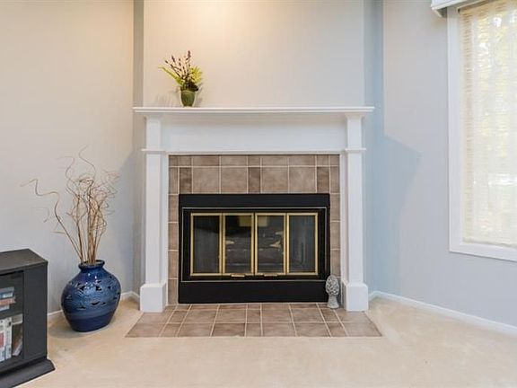 4th image of 4572 Cottonwood Dr #11