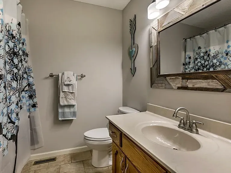 420 SE Onyx Dr — Photo 21