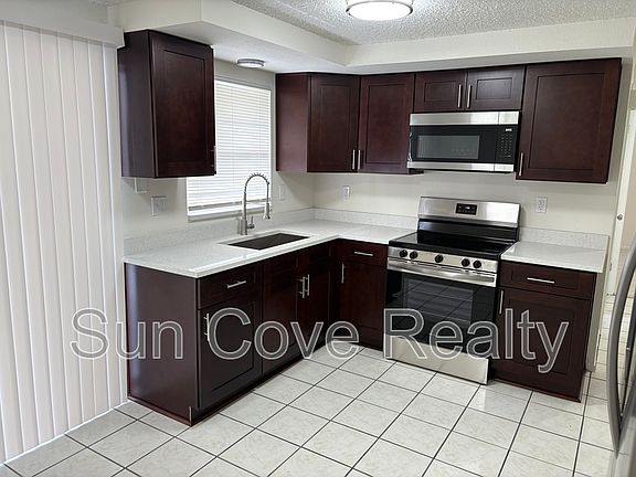 4th image of 4616 Ackerman St