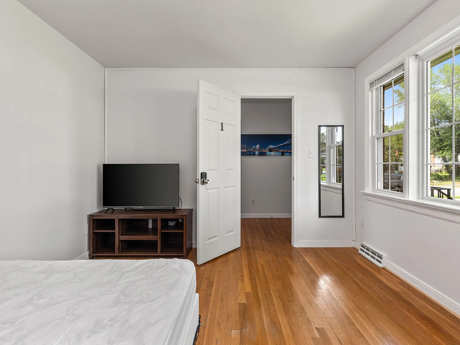 4 bed, 3.0 bath, 1706 sqft, $1,027 — Photo 3