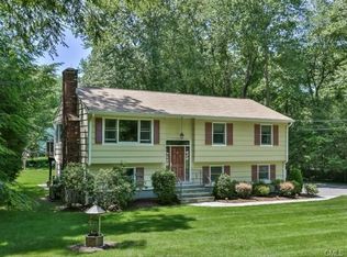 61 Cherry Ln, Wilton, CT 06897