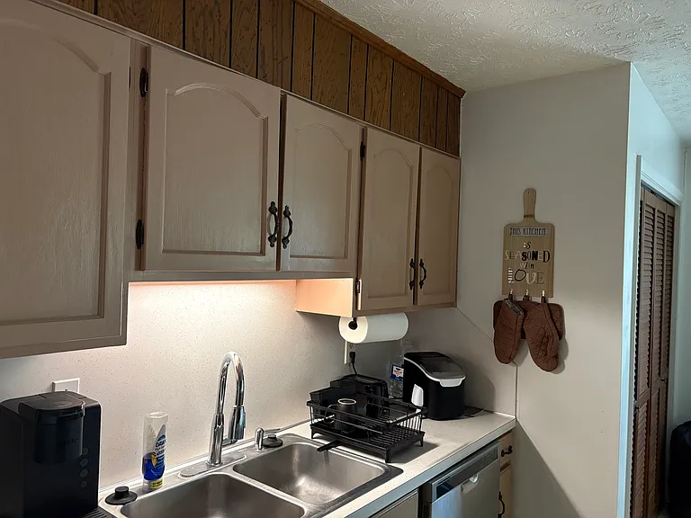 2309 Alabama Ave — Photo 6