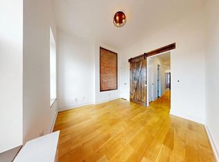 510 E 12th St #18A, New York, NY 10009
