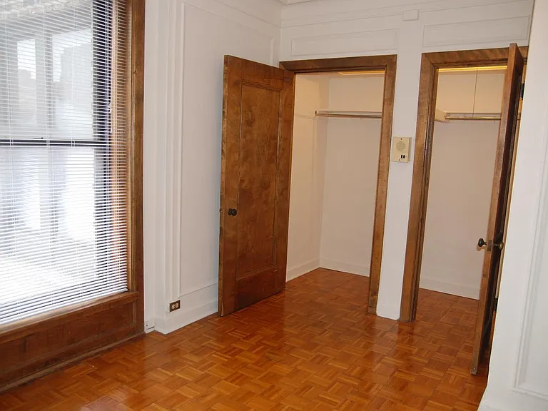 530 W Diversey — Photo 45