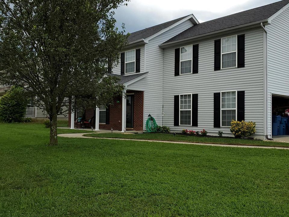 2nd image of 10515 Irvin Pines Dr
