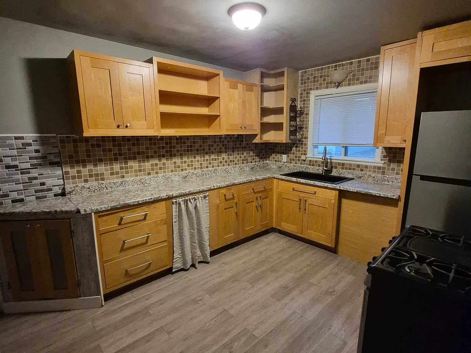1444 Sheridan Rd — Photo 2