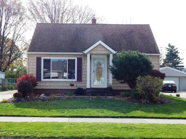 30216 Forest Grove Rd, Eastlake, OH 44095