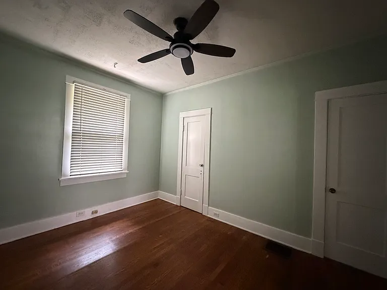 222 S Edgewood St — Photo 12