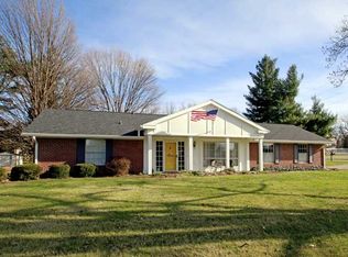 1801 Forbes Rd, Vincennes, IN 47591