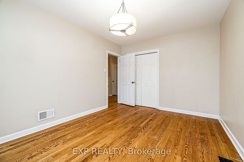 Ottawa House for rent - 3 Bedrooms — photo 19