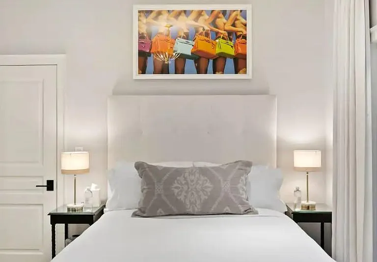 Guest bedroom with a pop of color for fun!