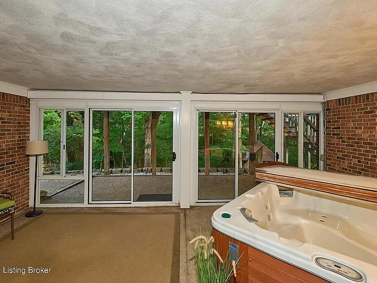 8419 Running Spring Dr — Photo 24