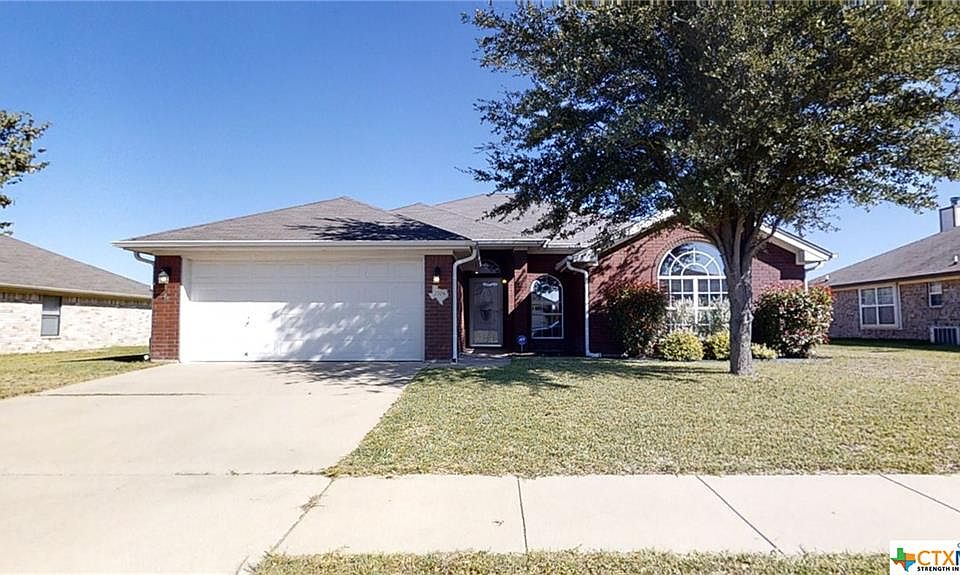 1st image of 2706 Wisteria Ln