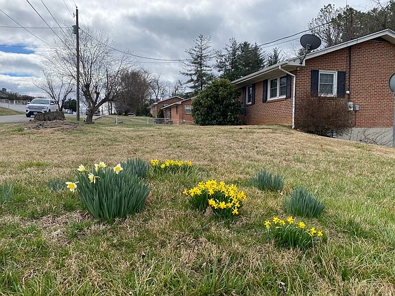 4th image of 6639 Riverview Dr