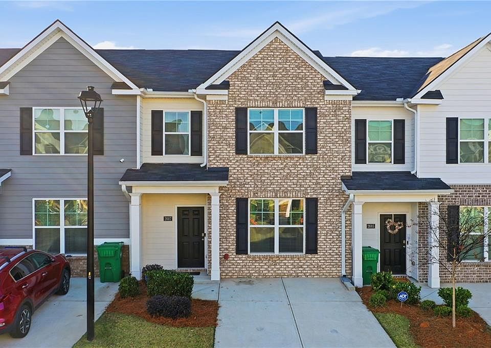 1st image of 2687 Paxton Pl