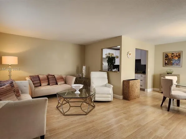 763 Flanders Dr #763-P, Delray Beach, FL 33484