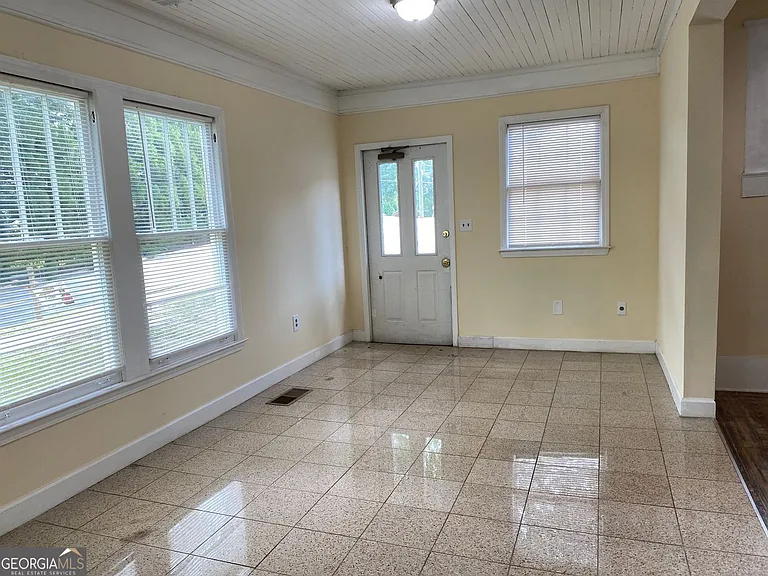 175 Park Dr NW — Photo 22