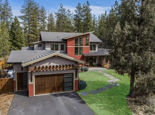 220 NW Skyliner Summit Loop, Bend, OR 97703