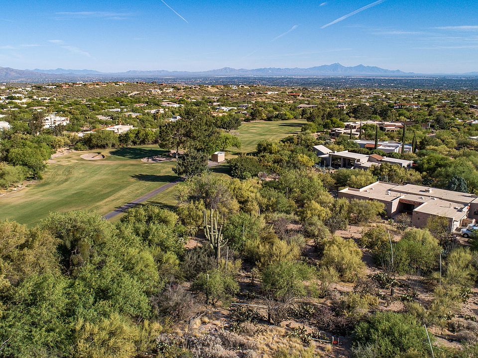 1st image of 6742 N Los Leones Dr