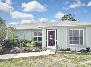 800 NE 44th Ln, Cape Coral, FL 33909