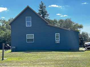 4464-1806 State Hwy E, New Town, ND 58763