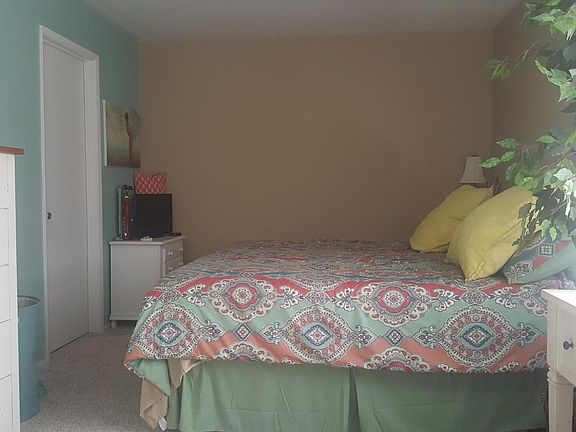 2nd image of 9117 Newhall Dr APT 11