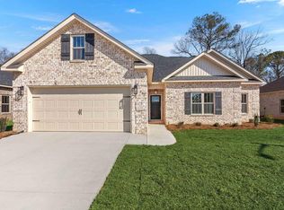 602 Bristleleaf Path, Kathleen, GA 31047