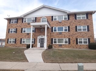 8802 45th Pl UNIT 3, Brookfield, IL 60513