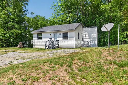 504 Longwood Ave Photo 1